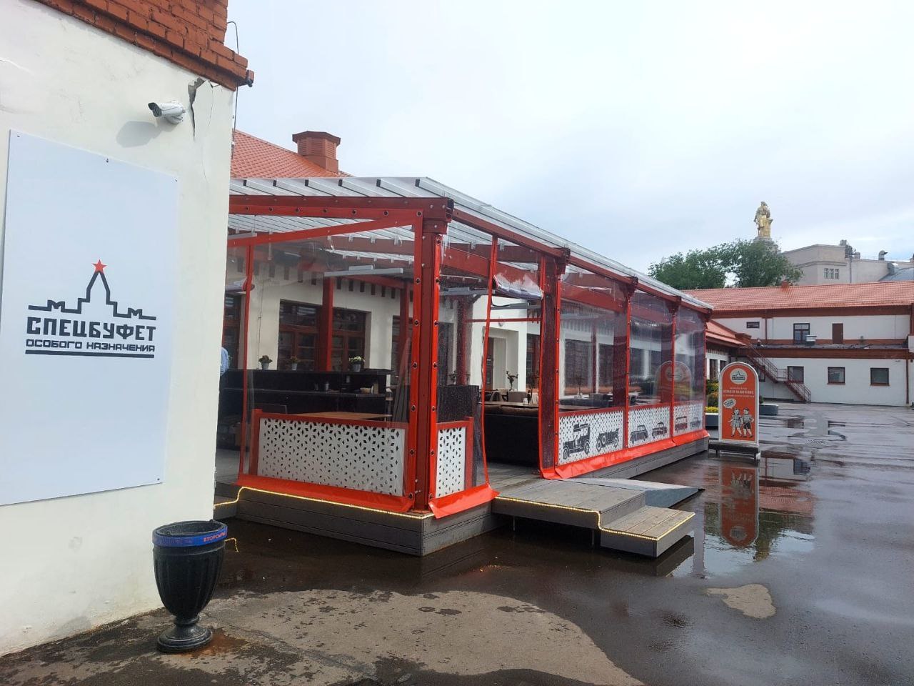 ПВХ шторы для летней террасы кафе в Красном-на-Волге